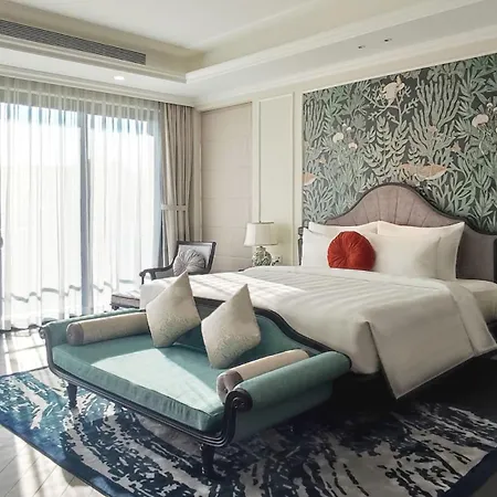 Wyndham Grand Phu Quoc Hotel Exterior photo