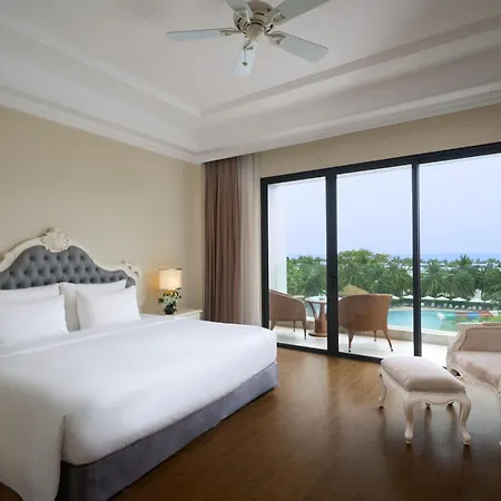 Wyndham Grand Phu Quoc Hotel Room photo
